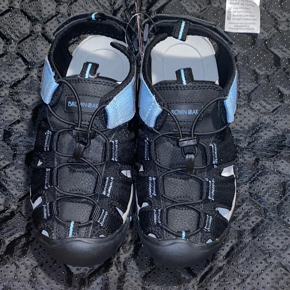 Black and Blue Athletic Water Shoes